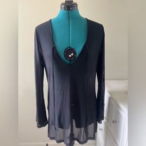 La Vie En Rose Beach Cover-Up (Black, Small/Medium)